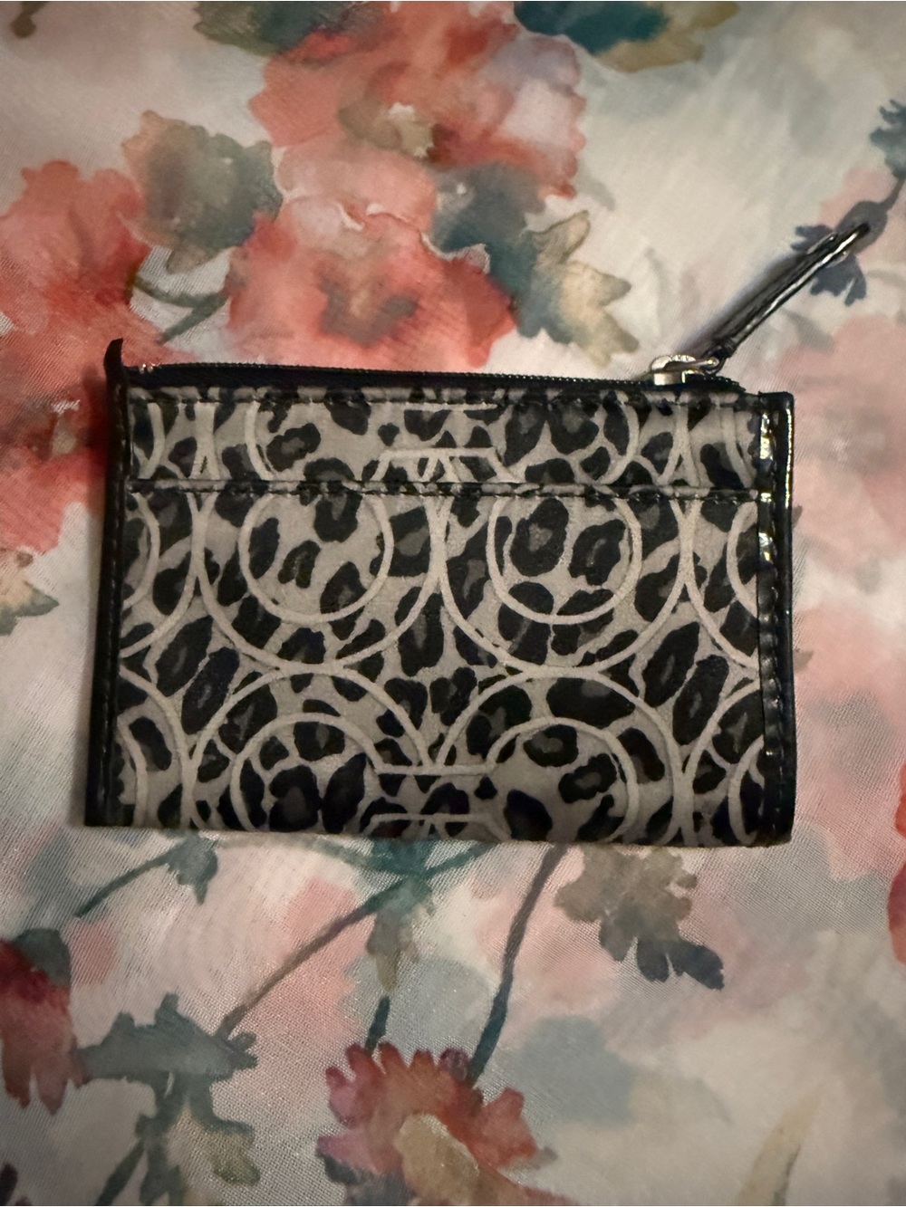 Coach Madison Ocelot Print Wristlet and Keychain ID Holder / Coin case preowned - Picture 5 of 16